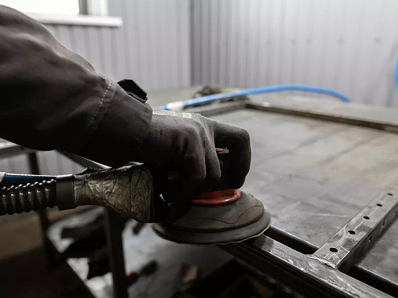 Trattamenti superficiali per finitura metalli