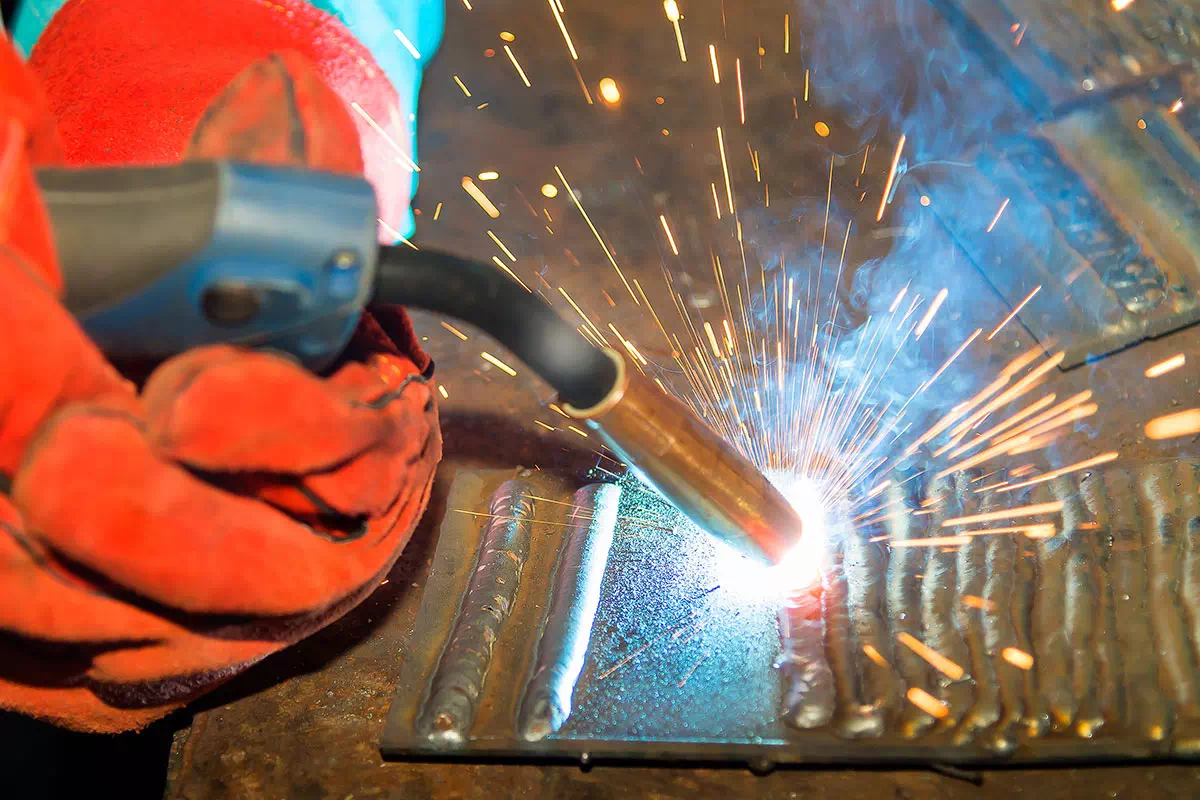 saldatura metallica mig a Bologna